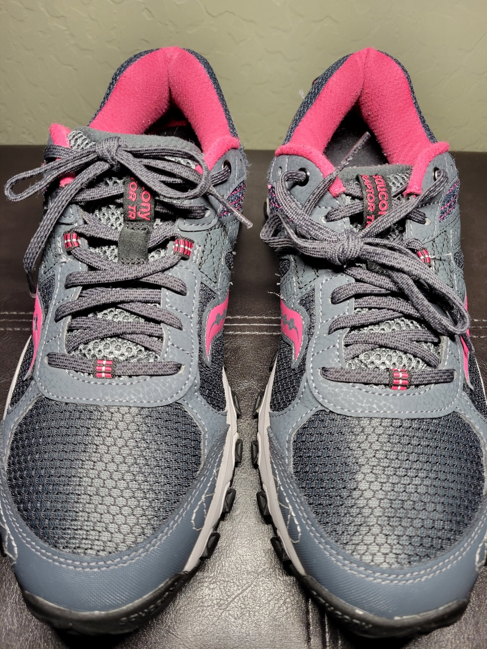 Saucony Women's Grid Raptor TR 2 Trail Running Shoes Women's Size 11
